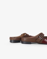 Dép Bít Mũi Hạnh Dung Khóa Nâu HD11114AV