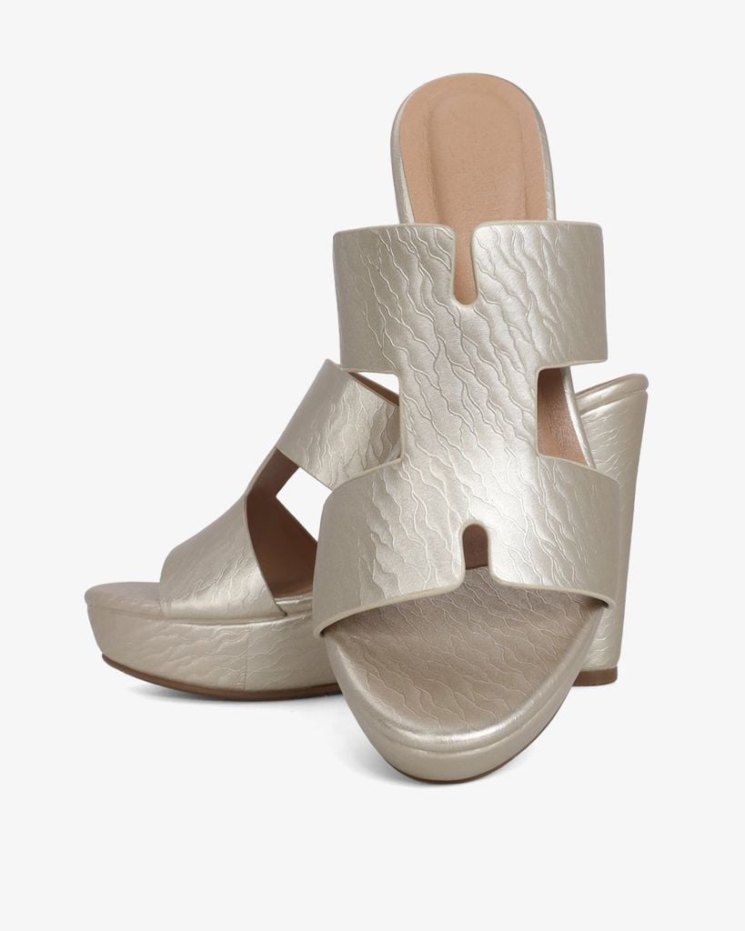 Dép Đế Xuồng Hạnh Dung Quai H 12F HD02255AB