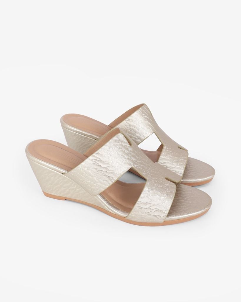 Dép Đế Xuồng Hạnh Dung Quai Đơn Giản 6F HD02257AB