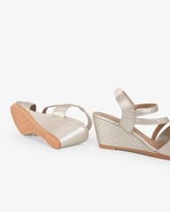 Sandal Đế Xuồng Hạnh Dung Quai Đắp Mảnh Chéo 6F HD02259AB