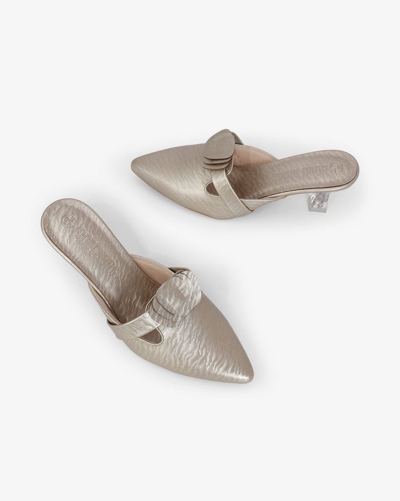 Dép Bít Mũi Hạnh Dung Dây Luồng Xếp HD041083AD