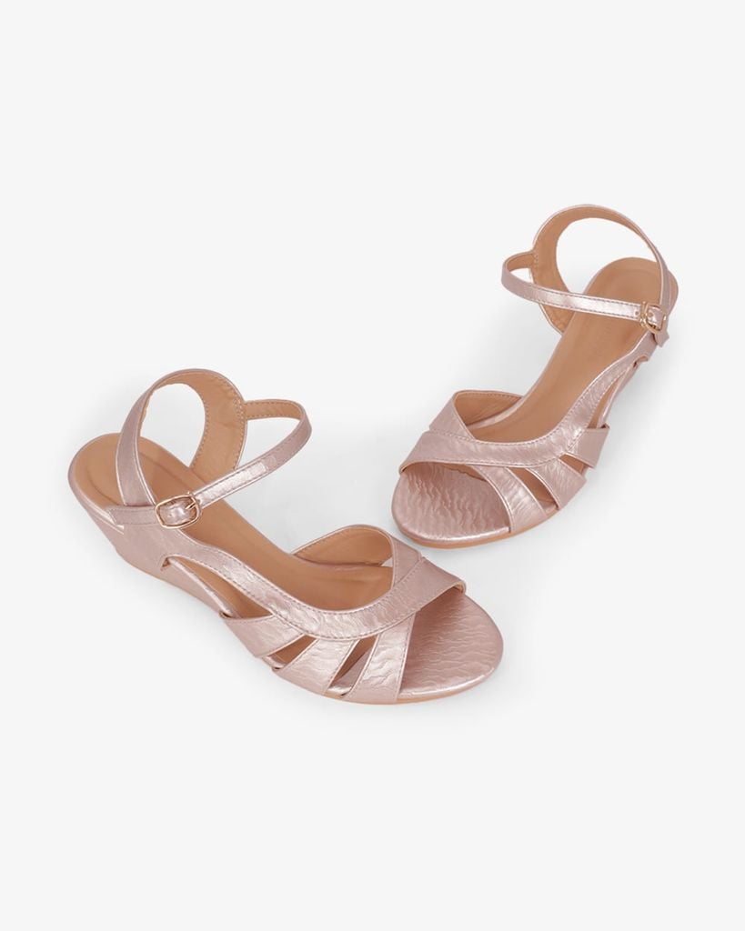 Sandal Đế Xuồng Hạnh Dung Nhiều Dây Nối Bên Vân Đá 6F HD02261AB