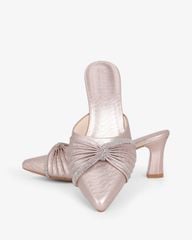 Dép Bít Mũi Hạnh Dung Quai Nơ Xoàn HD041100AD