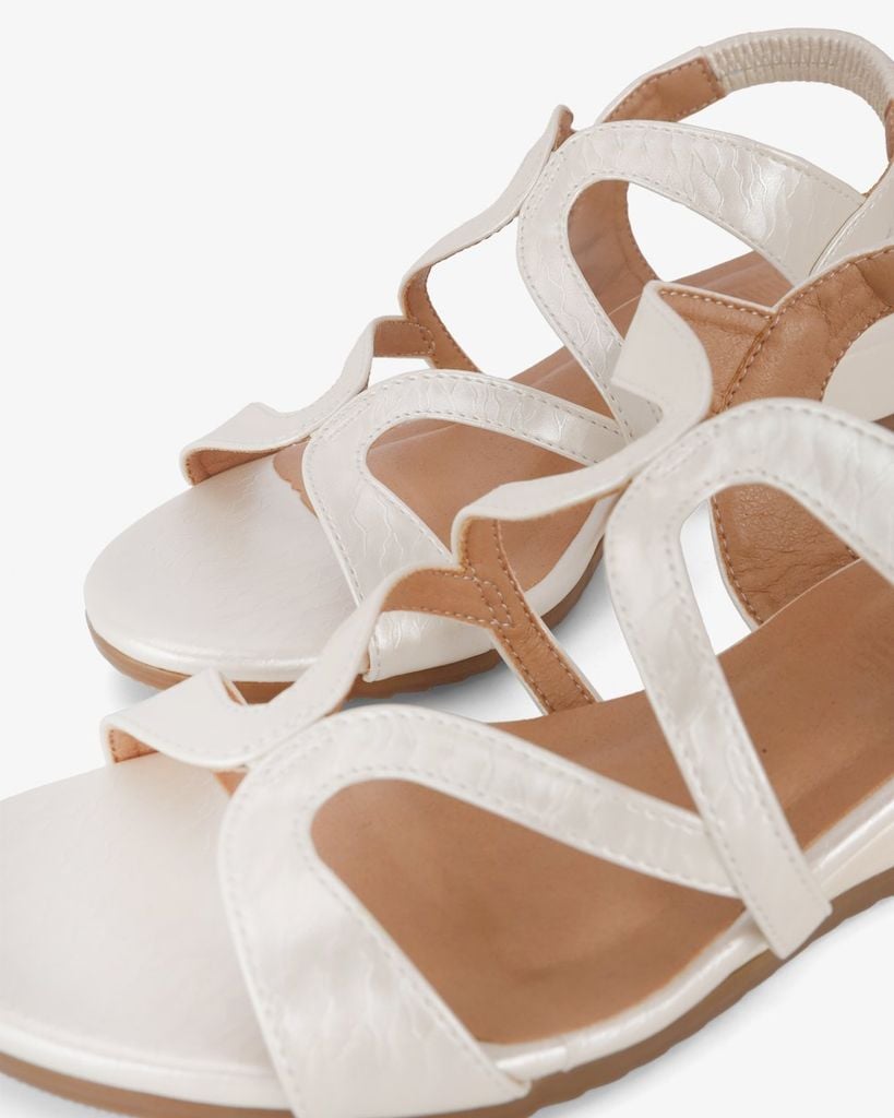 Sandal Xuồng Hạnh Dung Quai Uốn Lượn HD02243AB