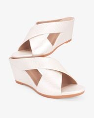 Dép Đế Xuồng Hạnh Dung Quai Chéo 6F HD02253AB