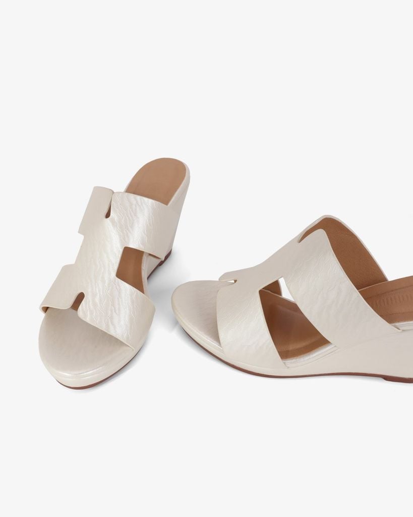 Dép Đế Xuồng Hạnh Dung Quai Chữ H 9cm HD02256AB