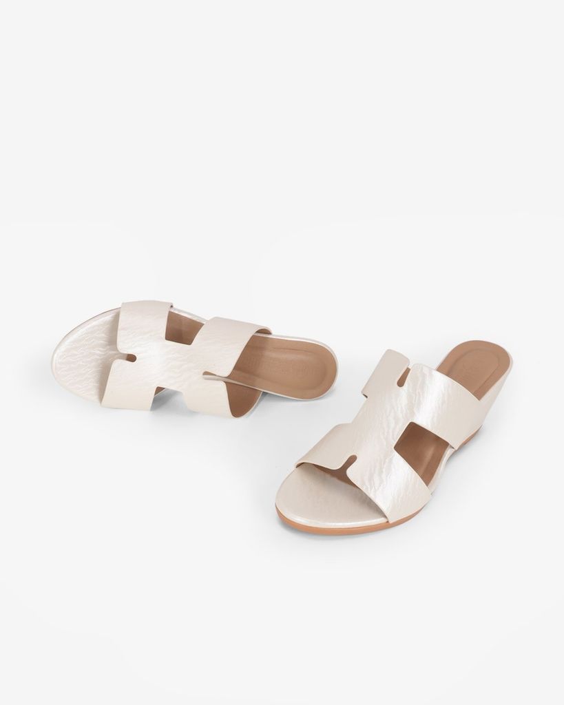 Dép Đế Xuồng Hạnh Dung Quai Đơn Giản 6F HD02257AB