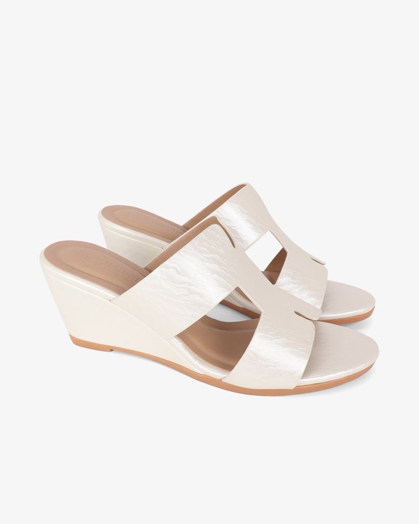 Dép Đế Xuồng Hạnh Dung Quai Đơn Giản 6F HD02257AB