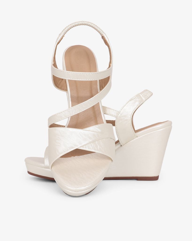 Sandal Đế Xuồng Hạnh Dung Quai Đắp Mảnh Chéo 9F HD02258AB