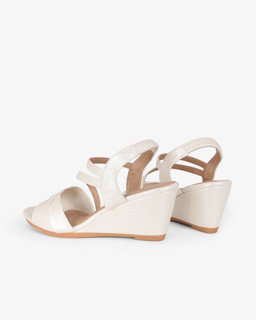 Sandal Đế Xuồng Hạnh Dung Quai Đắp Mảnh Chéo 6F HD02259AB