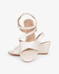 Sandal Đế Xuồng Hạnh Dung Quai Đắp Mảnh Chéo 6F HD02259AB