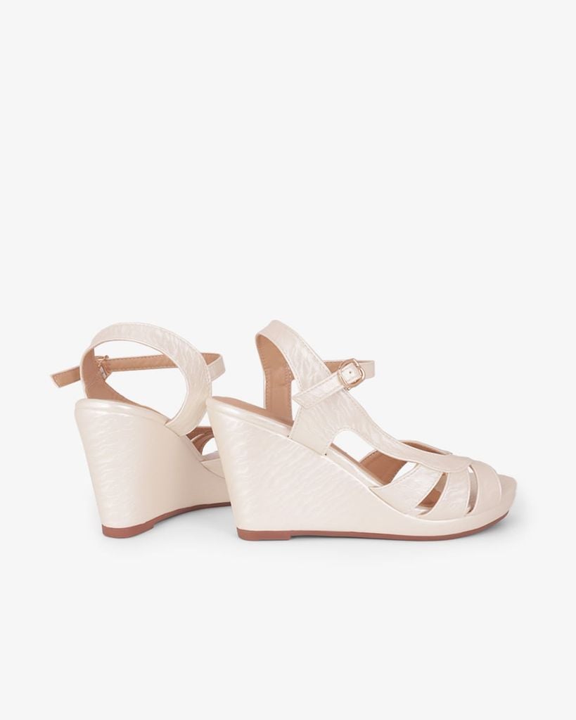 Sandal Đế Xuồng Hạnh Dung Nhiều Dây Nối Bên 9f HD02260AB