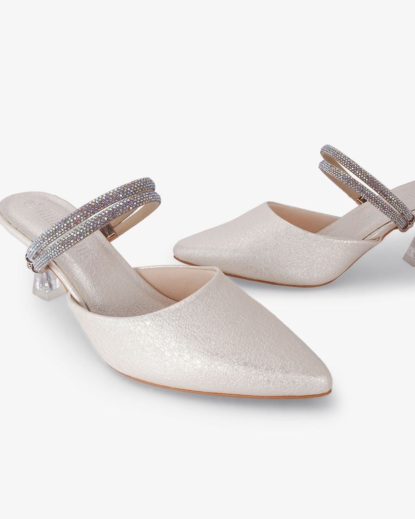 Giày Sandal Hạnh Dung Bít Mũi Dây Quai Xoàn HD041061AD