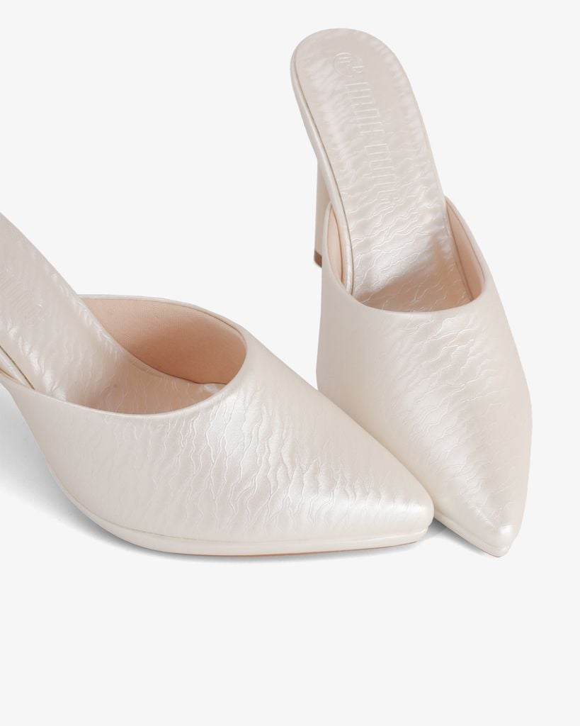 Dép Bít Mũi Hạnh Dung Quai Trơn Mũi Nhọn HD041077AD