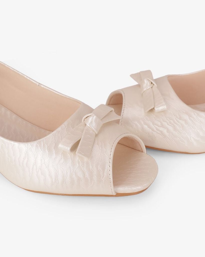 Giày Cao Gót Hạnh Dung Hở Mũi Dây Nơ HD041108AD