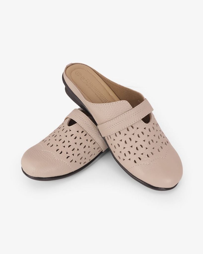 Dép Bít Mũi Hạnh Dung Đục Lỗ Quai Ngang HD041112AD