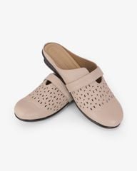 Dép Bít Mũi Hạnh Dung Đục Lỗ Quai Ngang HD041112AD