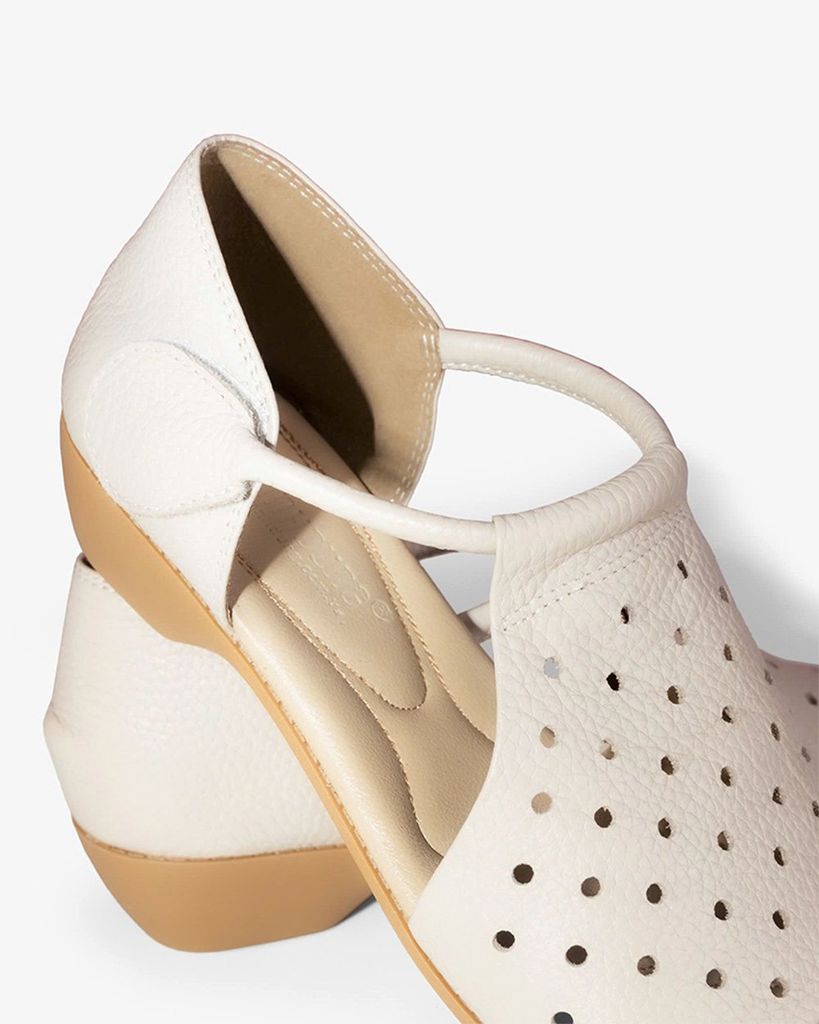 Sandal Cao Gót Hạnh Dung Bản Ngang Cắt Laser HD04960AD