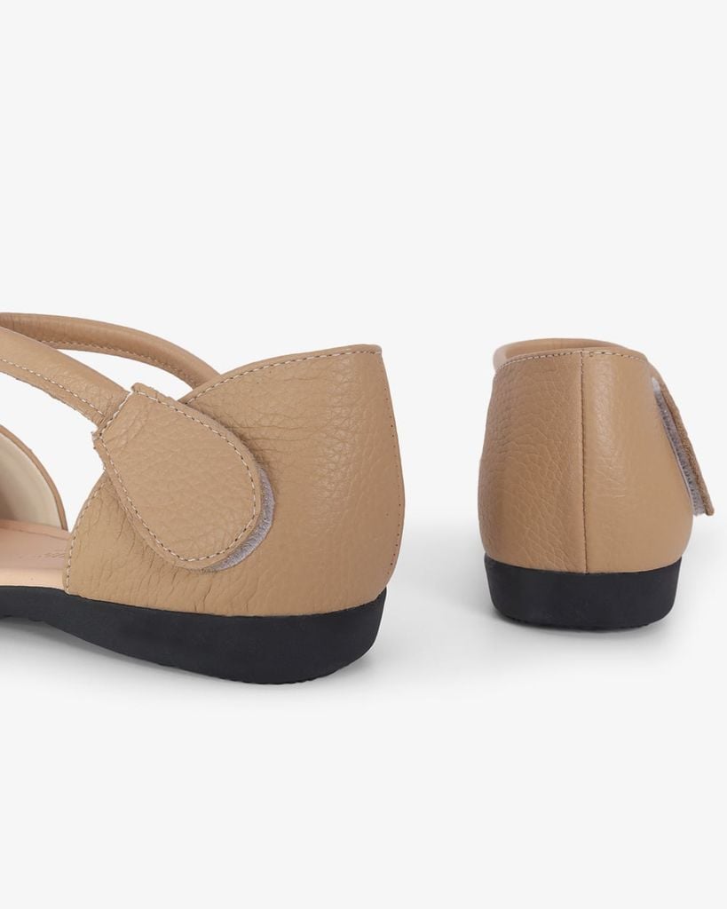 Sandal Hạnh Dung Bít Mũi Tròn HD11127AV