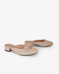 Dép Bít Mũi Hạnh Dung Nơ Mảnh Kèm Khóa Hoa Vàng HD12301AM