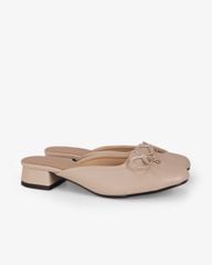 Dép Bít Mũi Hạnh Dung Nơ Mảnh Kèm Khóa Hoa Vàng HD12301AM