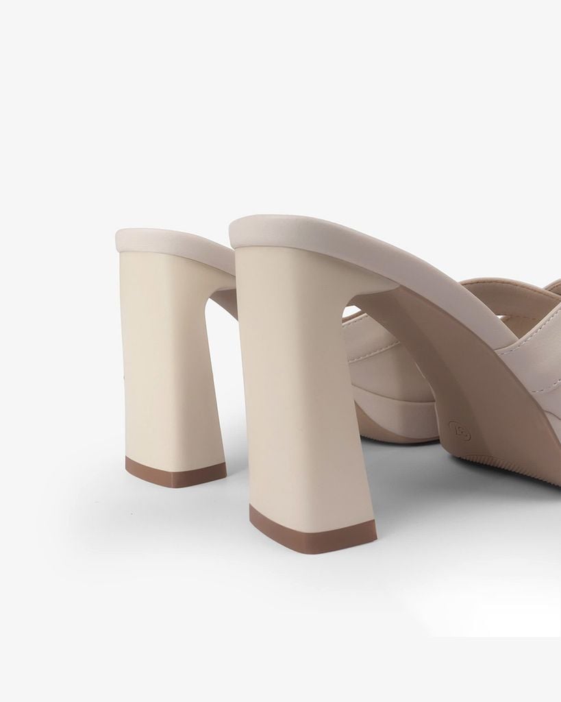 Dép Cao Gót Hạnh Dung Quai Chéo Khoét HD27282BI