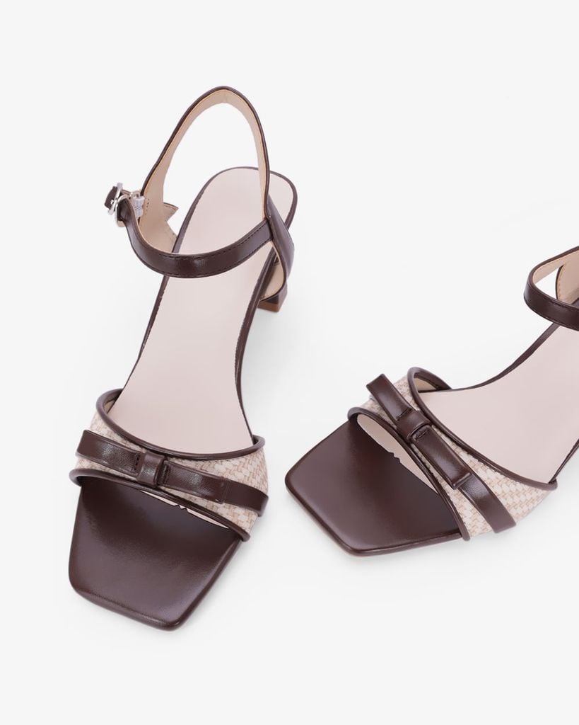 Sandal Hạnh Dung Cao Gót Quai Điểm Nơ HD27349BI