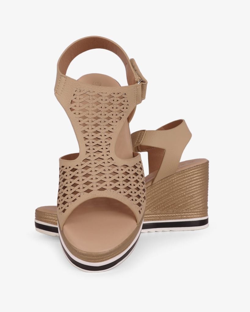 Sandal Đế Xuồng Hạnh Dung Quai Yếm Đục Lỗ HD29199AY