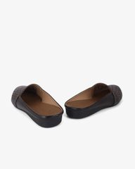 Dép Bít Mũi Hạnh Dung Đục Lỗ HD041094AD