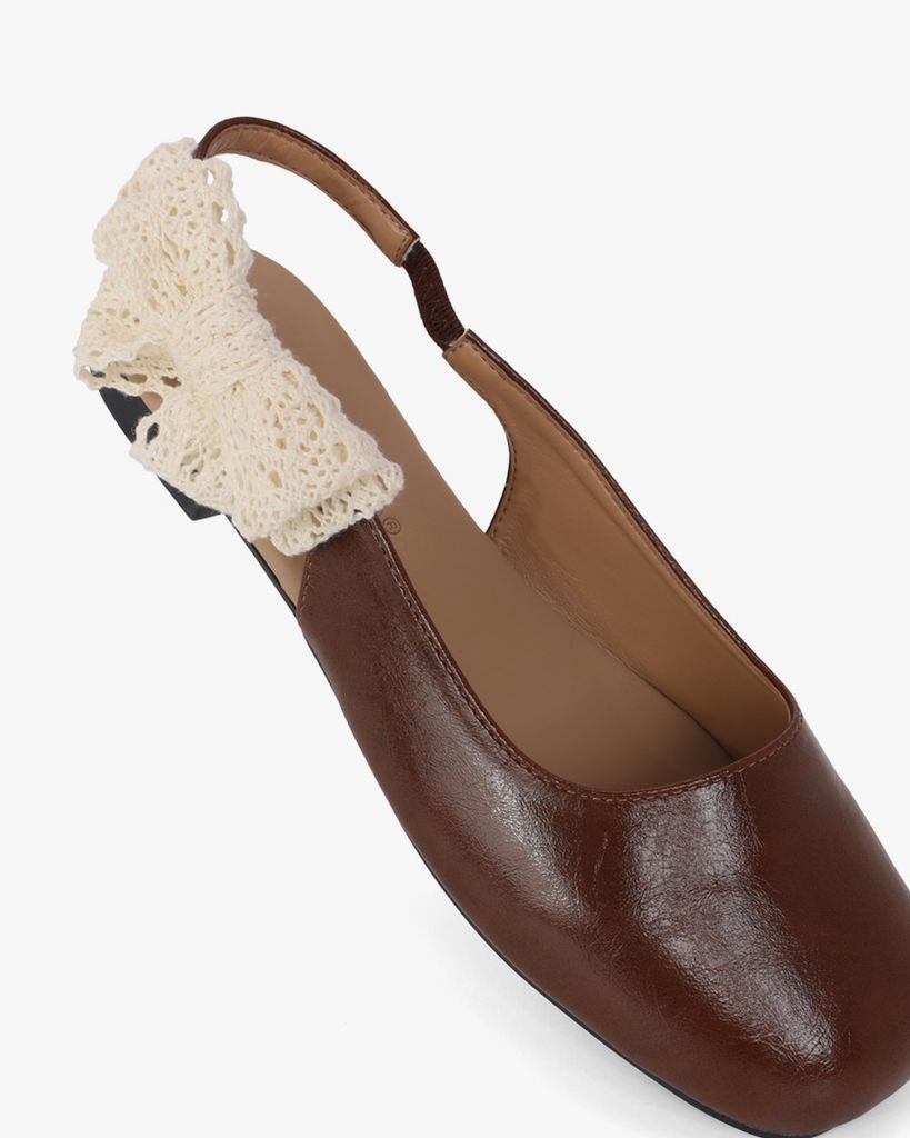 Sandal Hạnh Dung Bít Mũi Quai Nơ HD11110AV