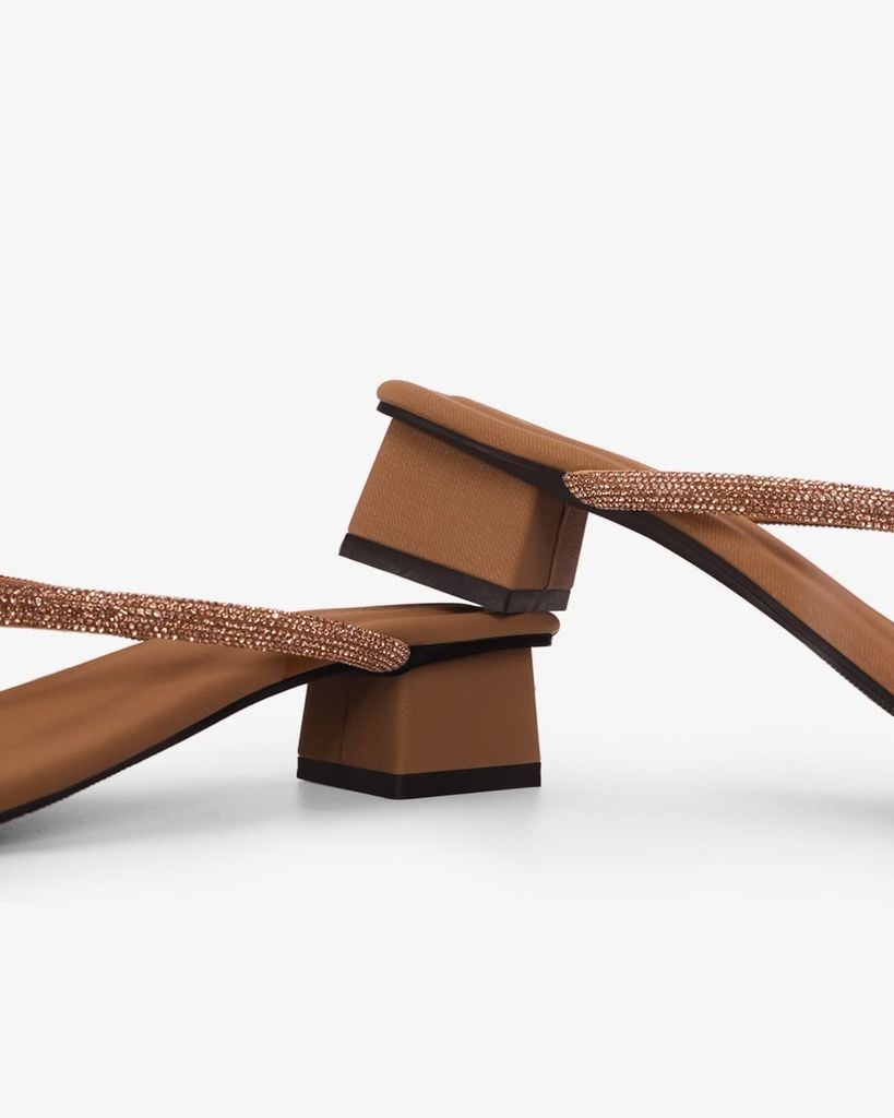 Dép Cao Gót Hạnh Dung Xỏ Ngón  Khóa Hoạt Hình