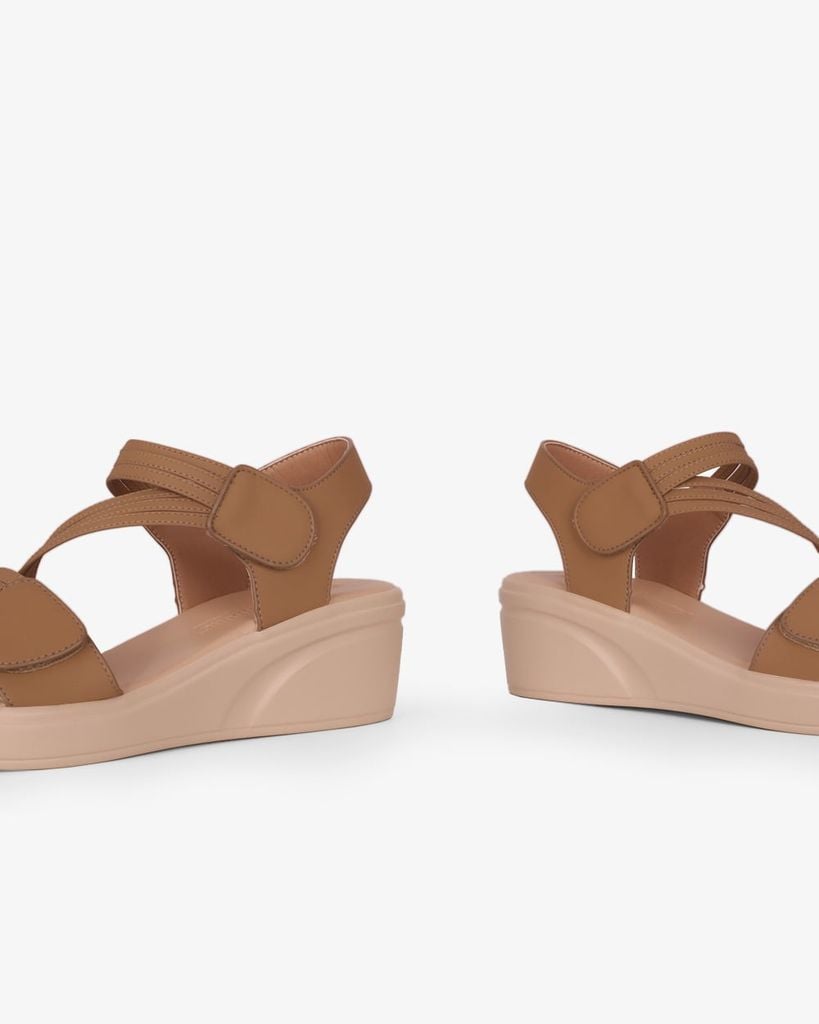 Sandal Đế Xuồng Hạnh Dung Quai Chéo Đan Dây HD29194AY