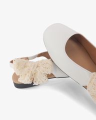 Sandal Hạnh Dung Bít Mũi Quai Nơ HD11110AV