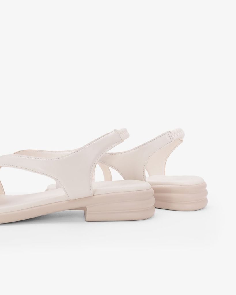 Sandal Hạnh Dung Xỏ Ngón Khoen Vàng HD11172AV