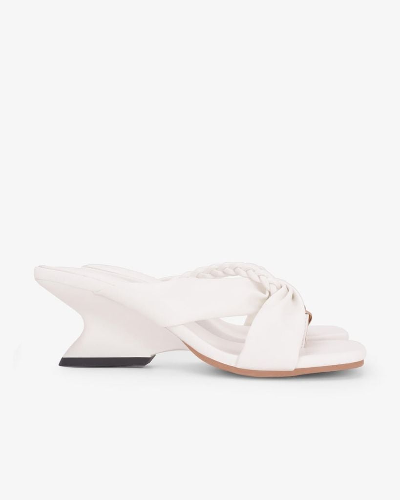 Dép Đế Xuồng Hạnh Dung Xỏ Ngón Quai Đan HD1507CH