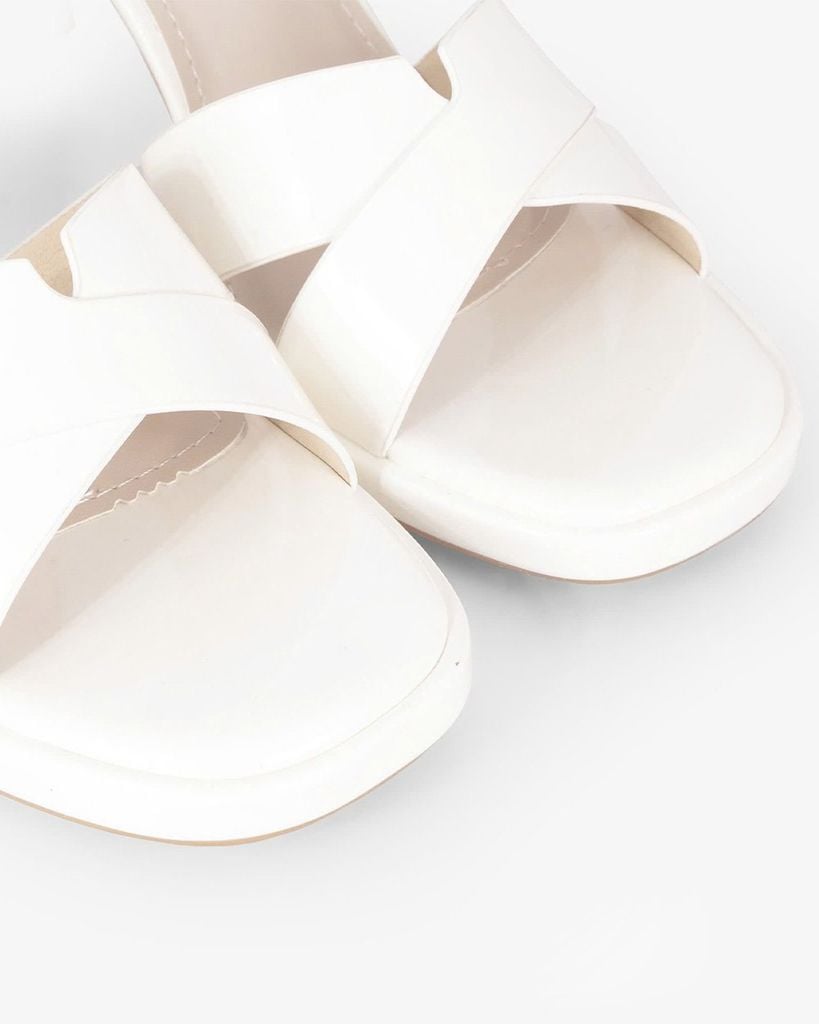 Sandal Cao Gót Hạnh Dung Quai Chéo Gót Trụ HD27307BI