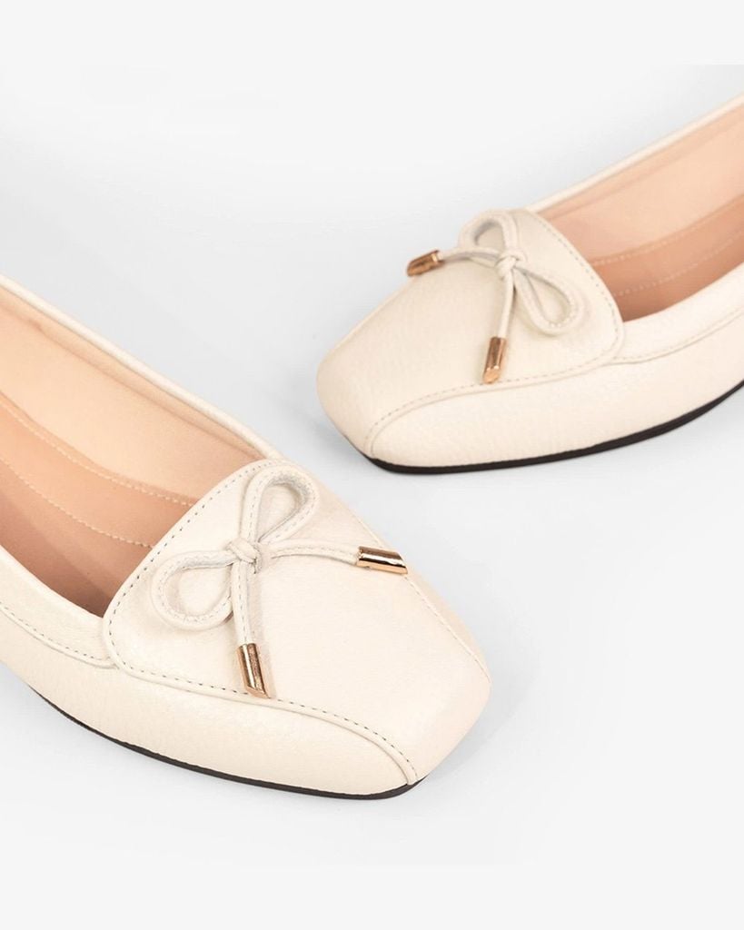 Giày Đế Xuồng Hạnh Dung Nơ Chuông Sắt HD29164AY