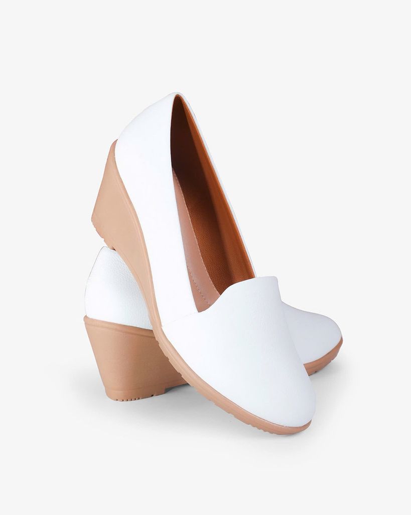 Giày Đế Xuồng Hạnh Dung Mũi Tròn Da Trơn HD29165AY