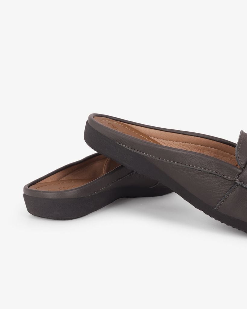 Dép Bít Mũi Hạnh Dung Khóa Chữ HD041081AD