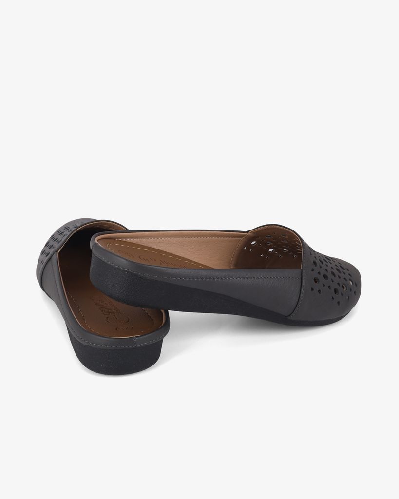 Dép Bít Mũi Hạnh Dung Đục Lỗ HD041094AD