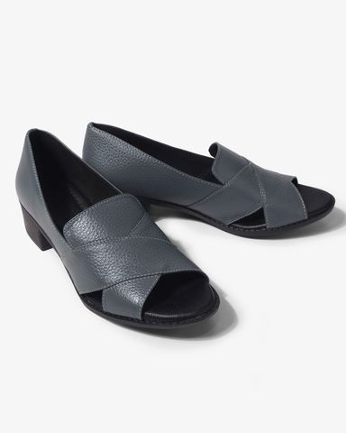 Giày Hở Mũi Hạnh Dung Quai Bản Cách Điệu HD04942AD