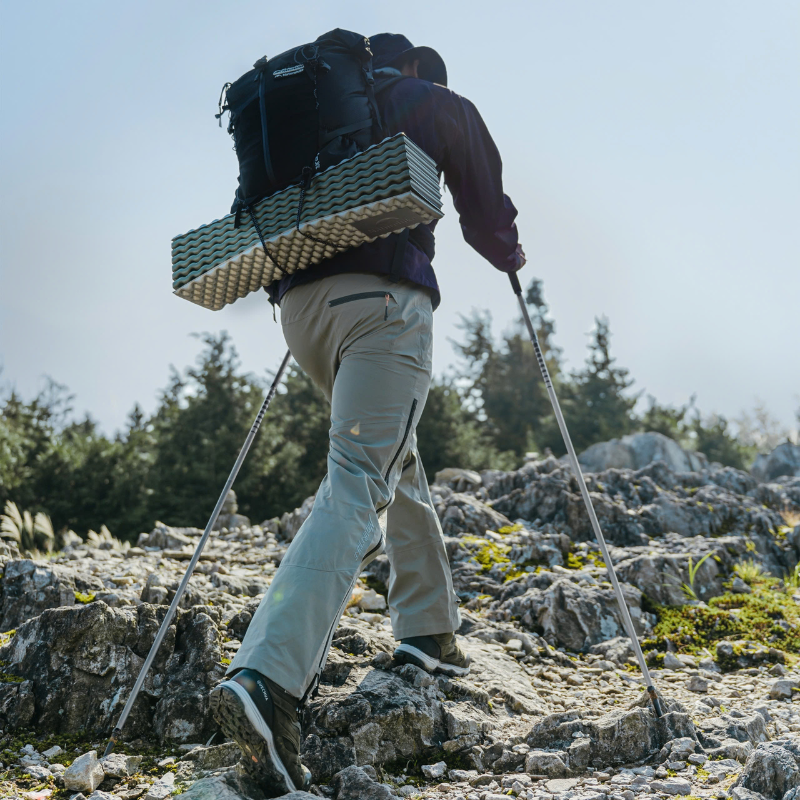 Naturehike CNK2450DS016 - Gậy Treking/Trail siêu nhẹ với hợp kim nhôm 7075