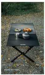 Bàn nhôm xếp gọn Naturehike CNK2550JJ018 - Mặt bàn cuộn trứng gấp gọn