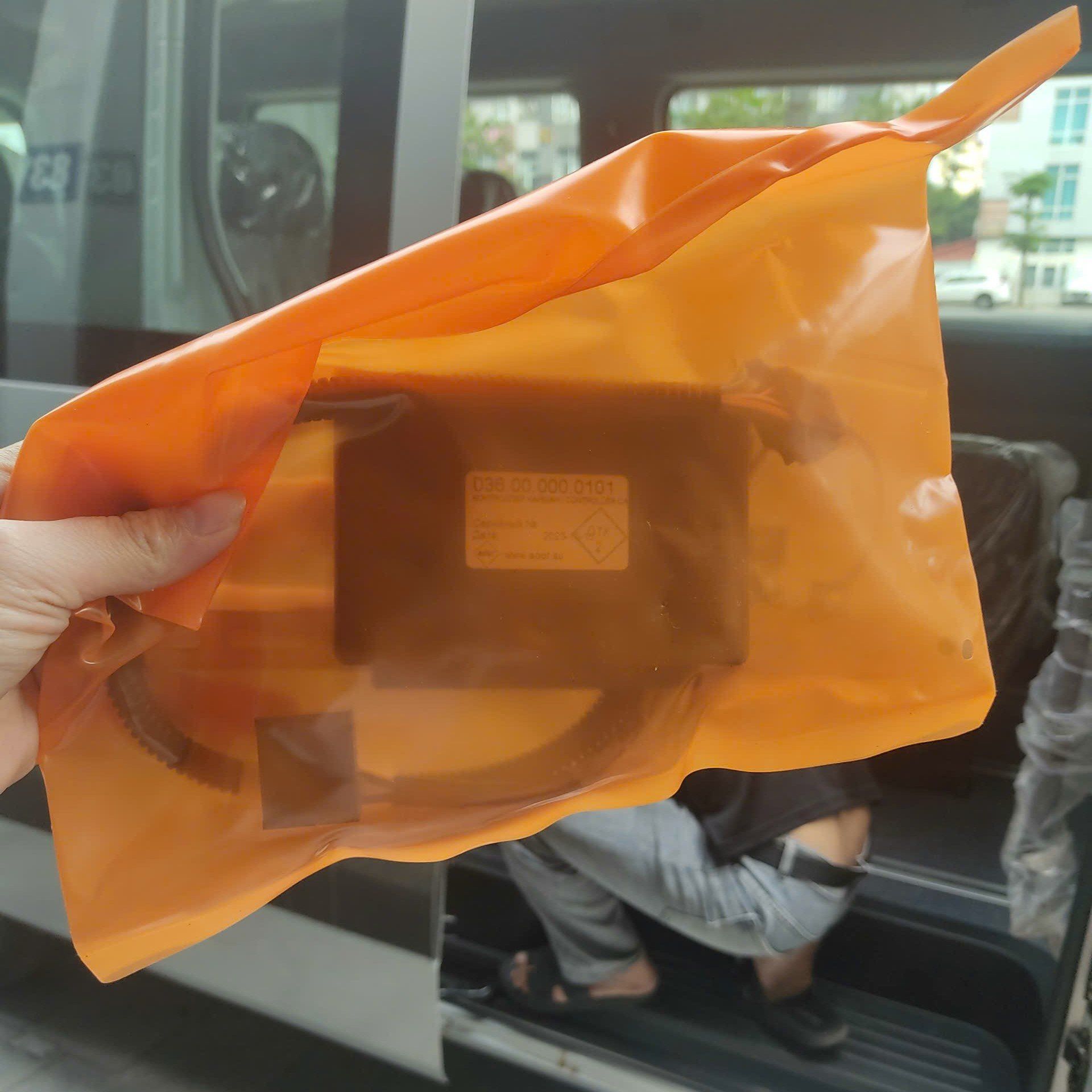 Tổng hợp mẫu Cửa tự động Ford Transit 2024+