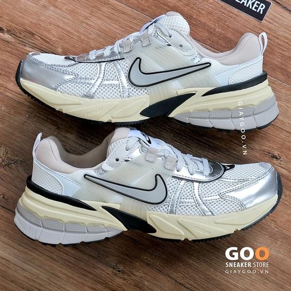 Giày Nike V2K Run Summit White Metallic Silver rep 11 like auth best quality