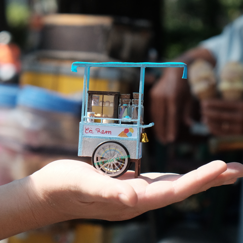 Sài Gòn Tí Hon - Mô Hình Hàng Rong - Xe Kem - HR05 (Sản phẩm chưa kèm keo)