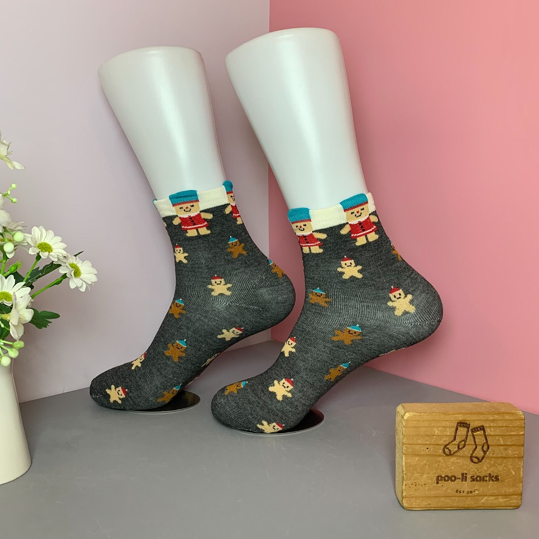 Vớ trung họa tiết giáng sinh nhấn cổ