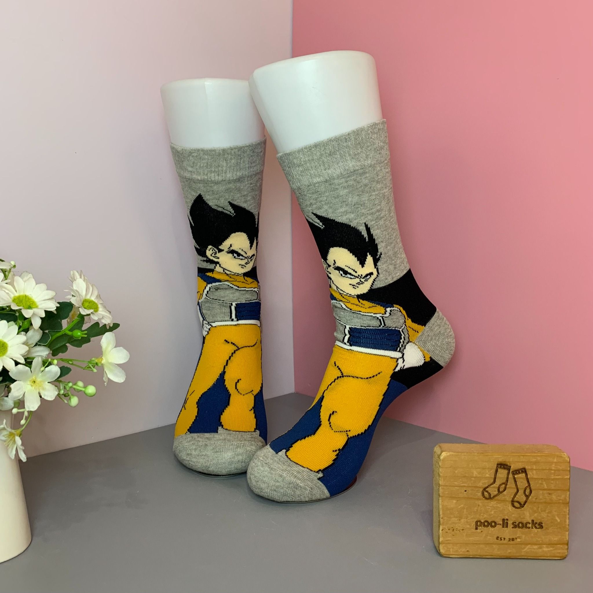 Vớ dài xám hoạ tiết nhân vật VEGETA