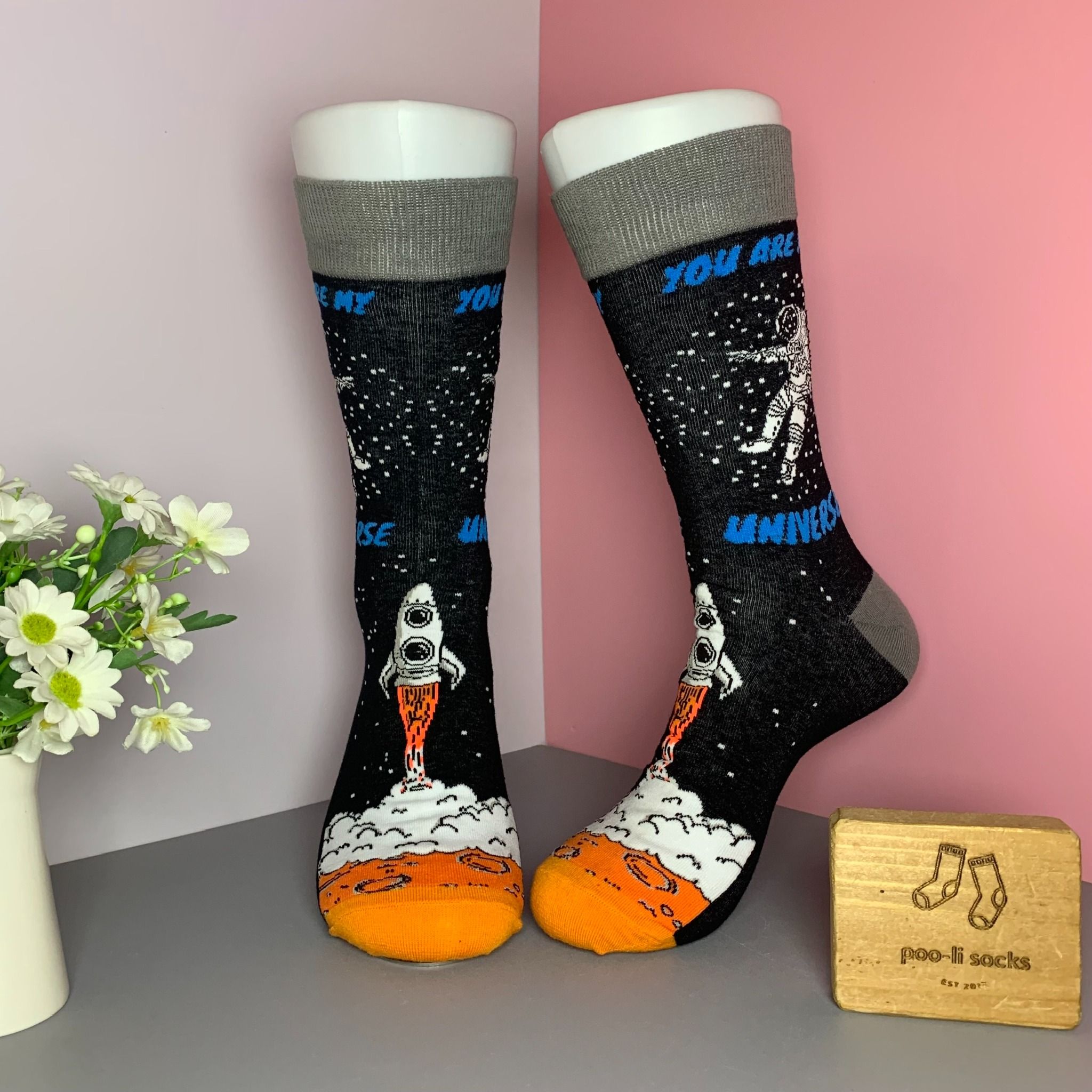 Vớ dài hoạ tiết phi hành gia YOU ARE MY UNIVERSE