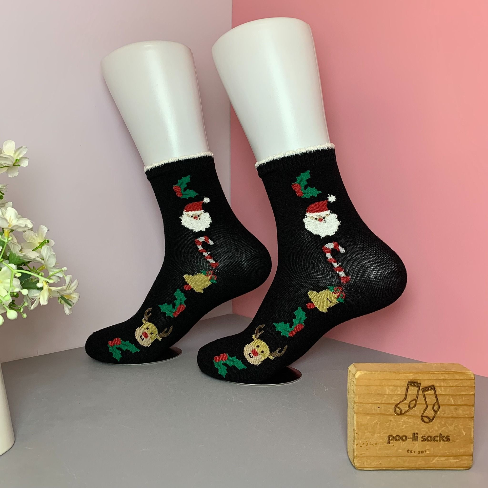 Vớ trung họa tiết giáng sinh